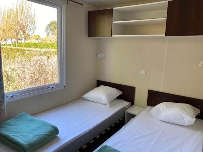Camping-Caravaning De La Molliere Groffliers Exteriér fotografie