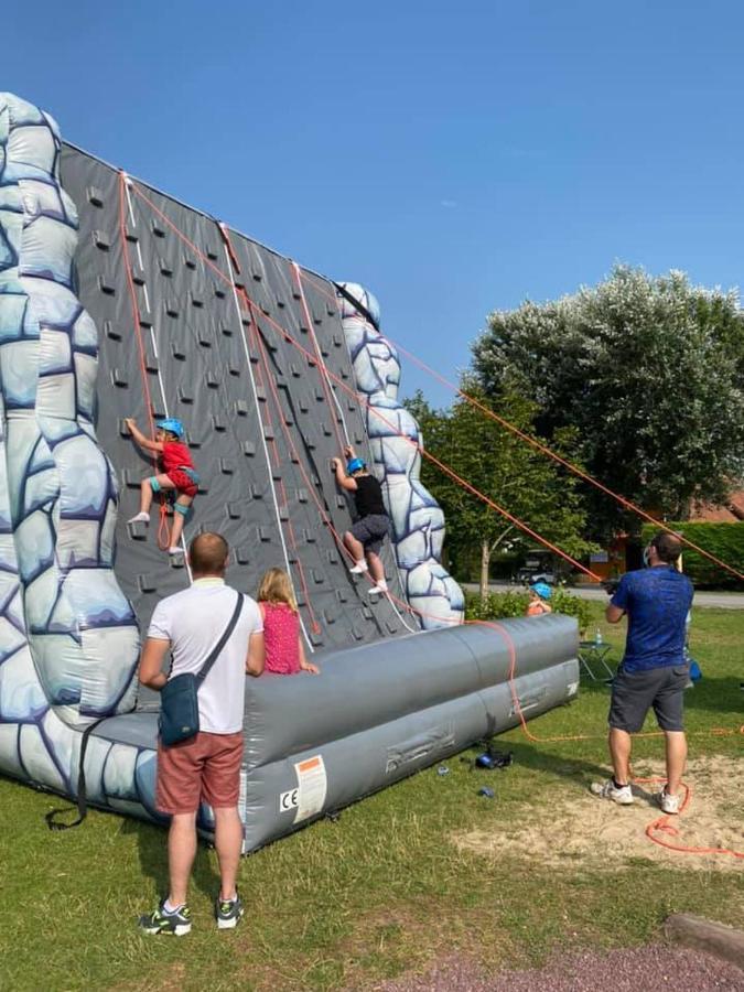 Camping-Caravaning De La Molliere Groffliers Exteriér fotografie