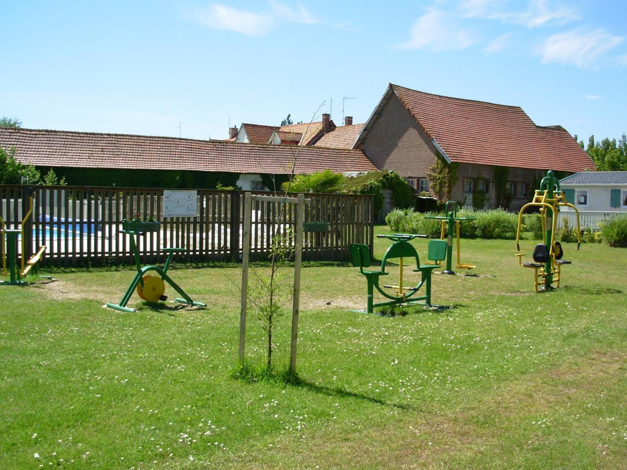 Camping-Caravaning De La Molliere Groffliers Exteriér fotografie